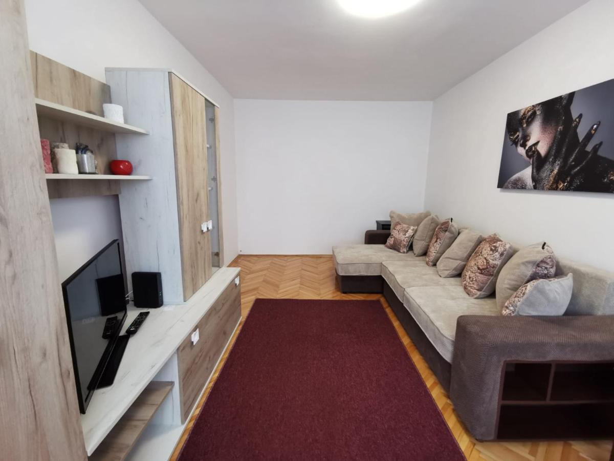 Apartament Carla-Maria Deva Eksteriør billede